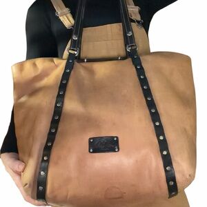 Patricia Nash black & Tan large Leather shoulder Tote Bag purse